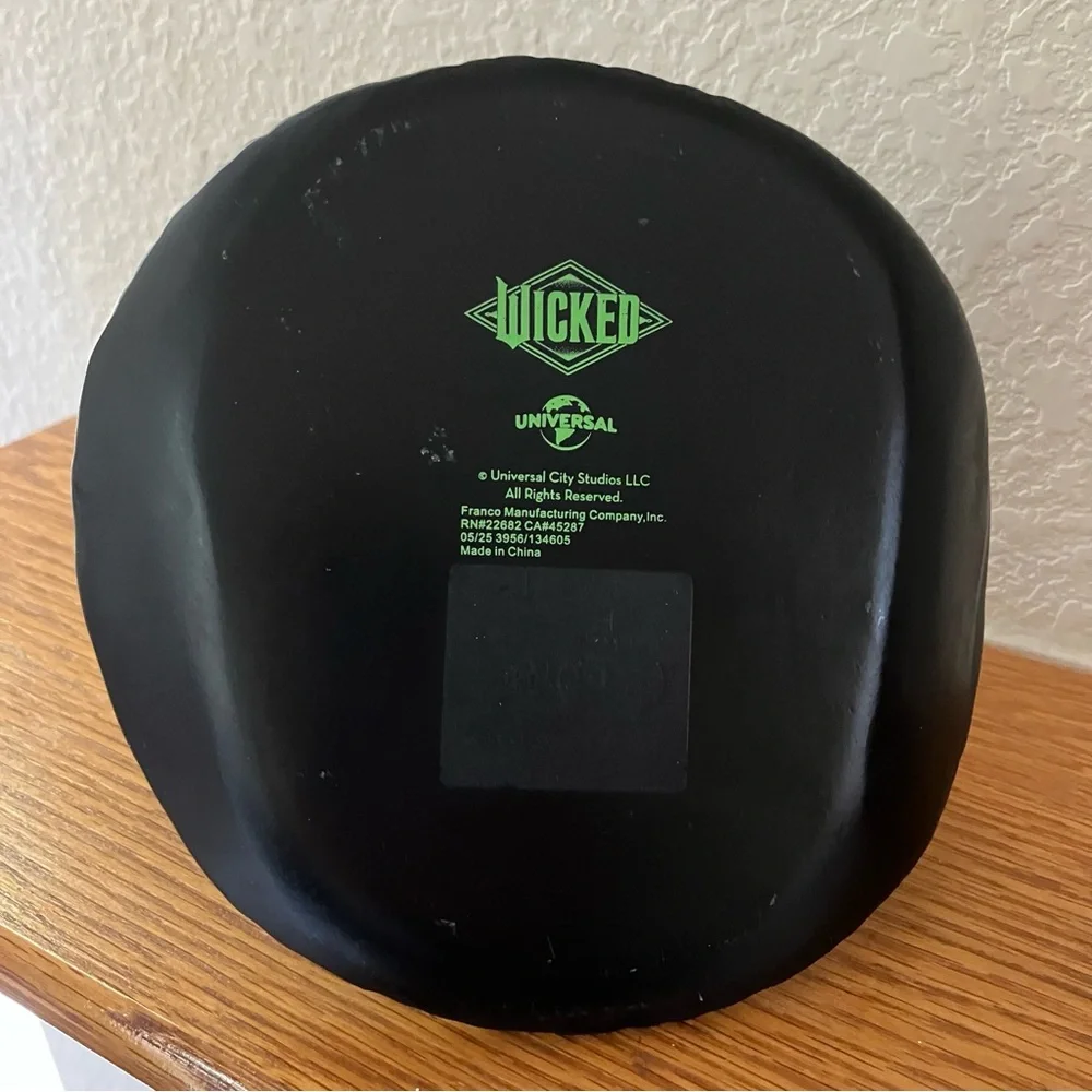 WICKED Elphaba Witch Hat Soap Lotion Pump Dispenser NEW NWT